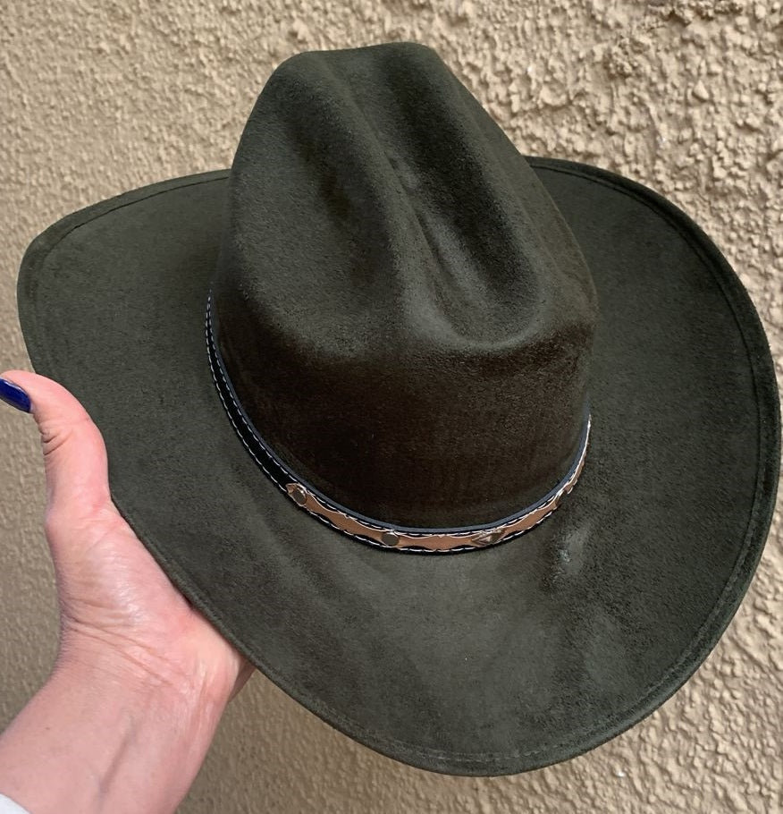 Americana suede hats