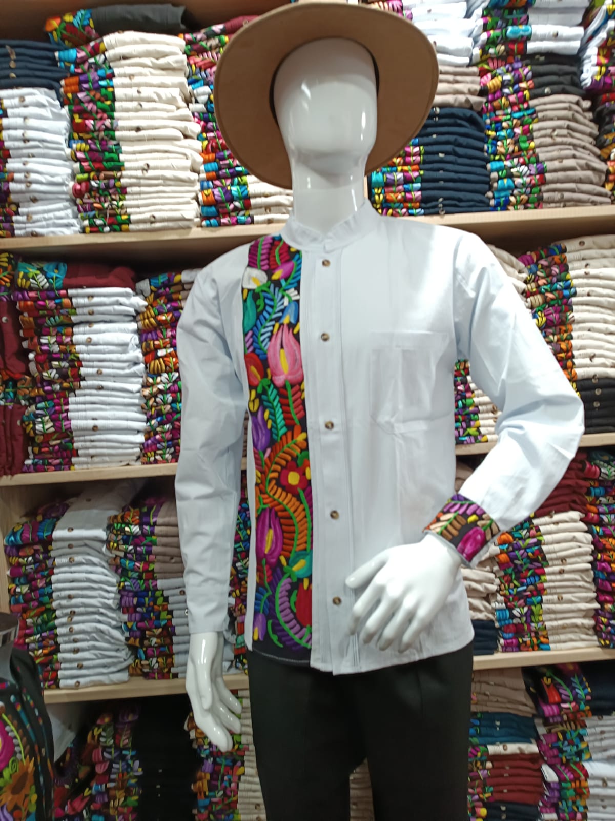 Men's long-sleeve Chiapaneca embroidered shirt MODEL#1602
