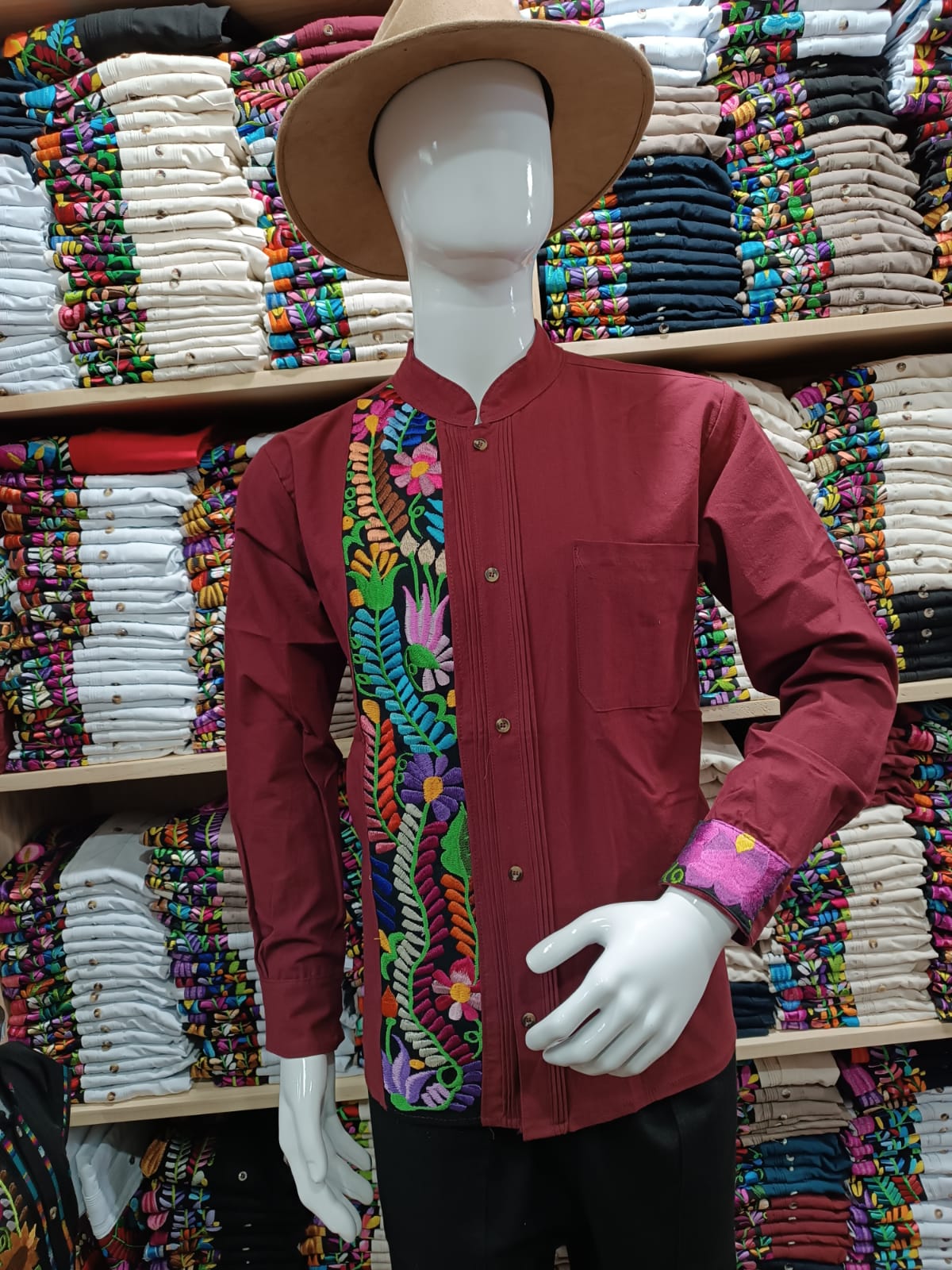 Men's long-sleeve Chiapaneca embroidered shirt MODEL#1602
