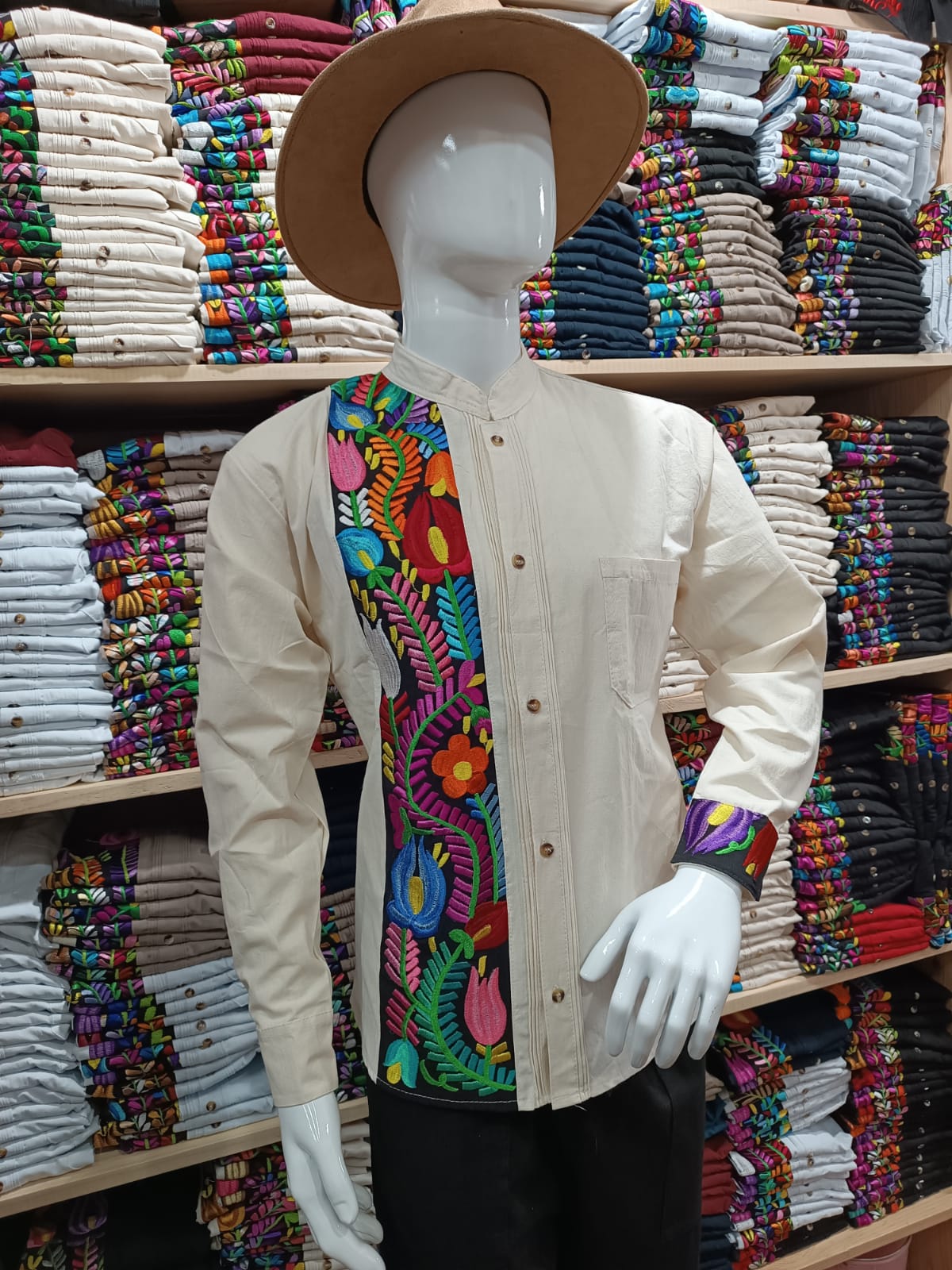 Men's long-sleeve Chiapaneca embroidered shirt MODEL#1602