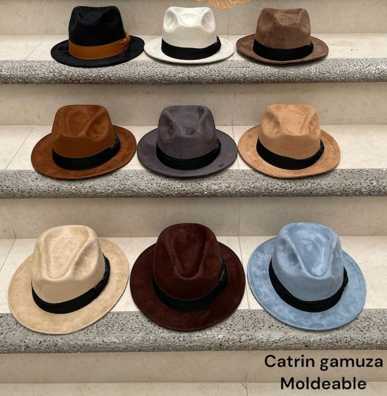 Catrín suede hats