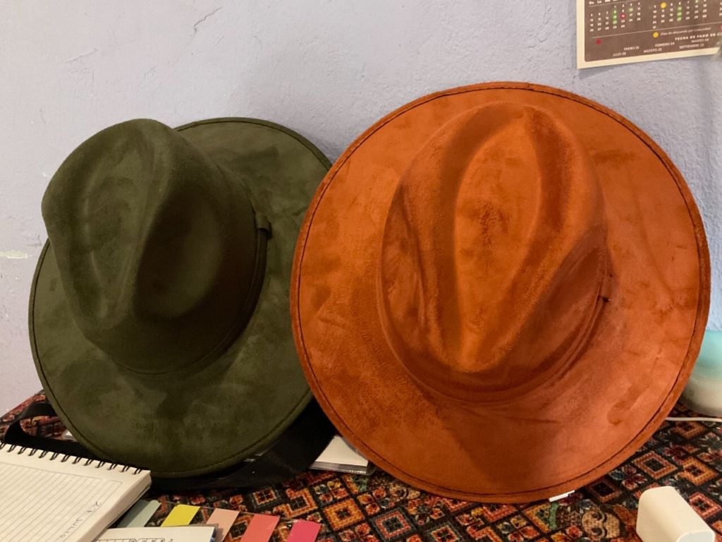 Explorer Indiana suede hats