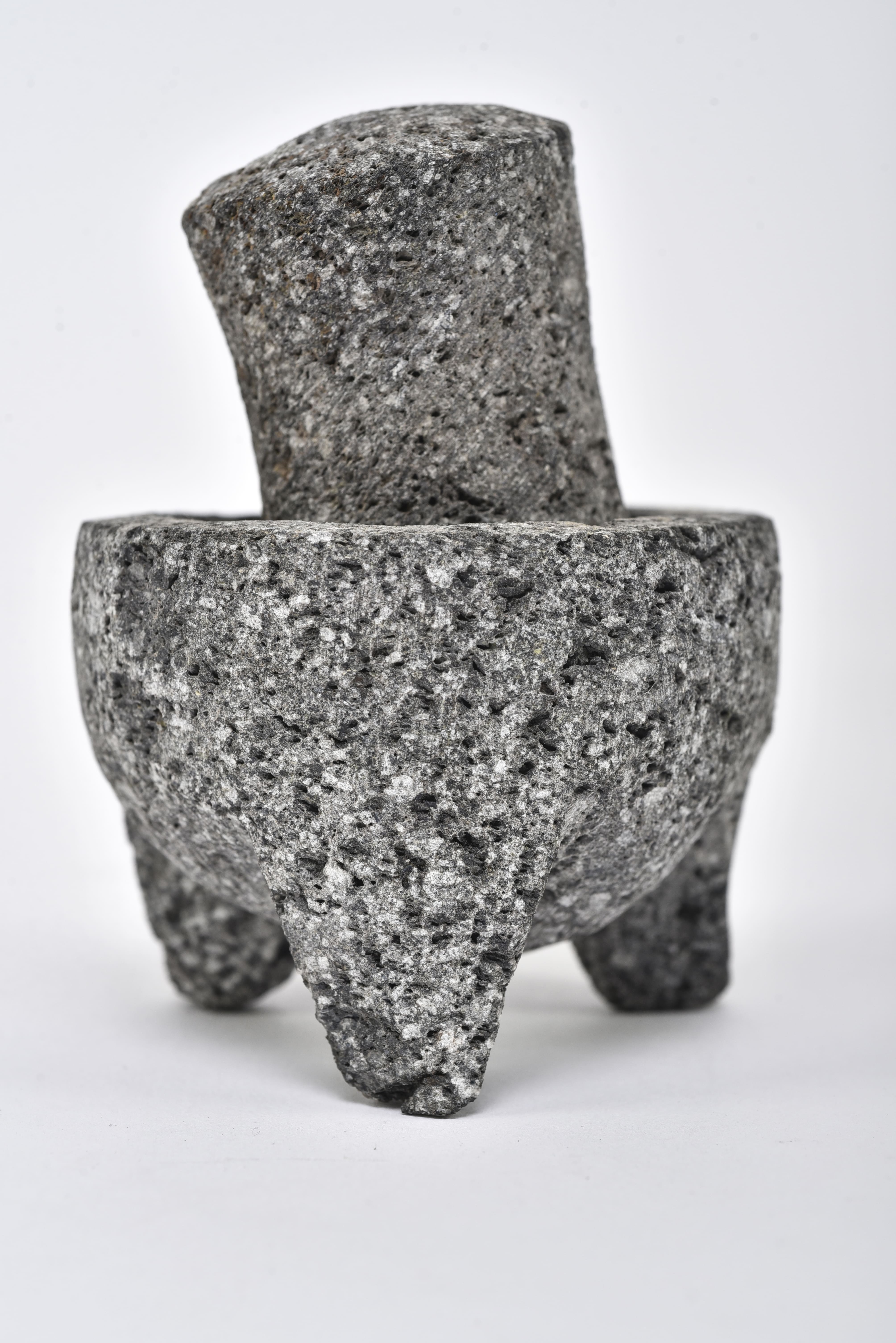 Mini Molcajetes MODEL PORKY# 0214 &amp; REGULAR CIRCULAR SHAPE MODEL: 021401