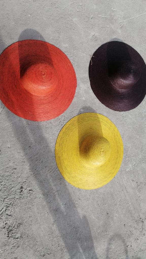 Straw beach hat