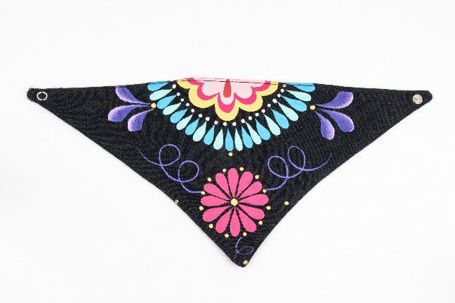 Chulada hand-painted pet bandana small MODEL# 030508