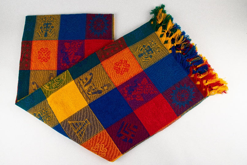 Tablecloth red blue yellow embroidered loom MODEL# 041002