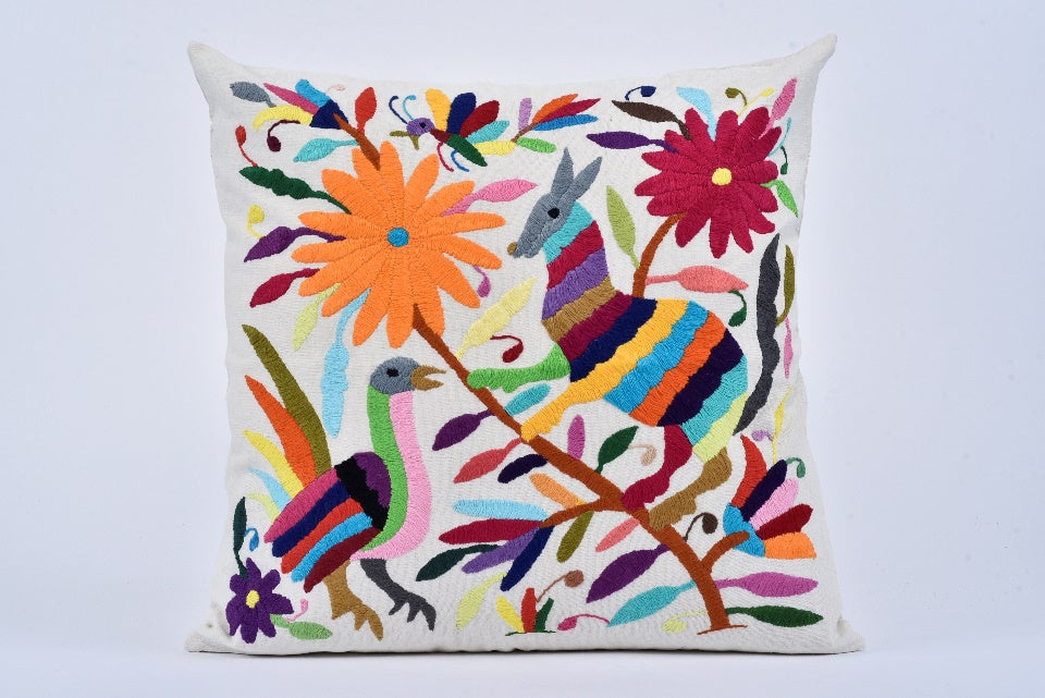 Embroidered cushion cover Tenango MODEL# 040908