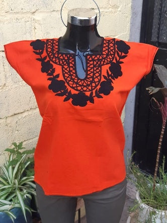 Embroidered women's top L/XL MODEL# 1219