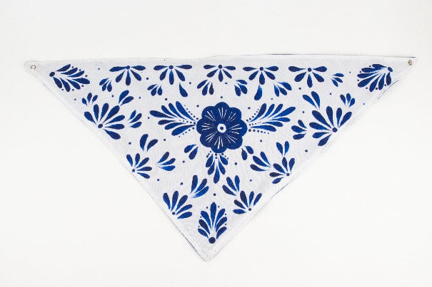 Chulada hand-painted pet bandana XL MODEL# 030509