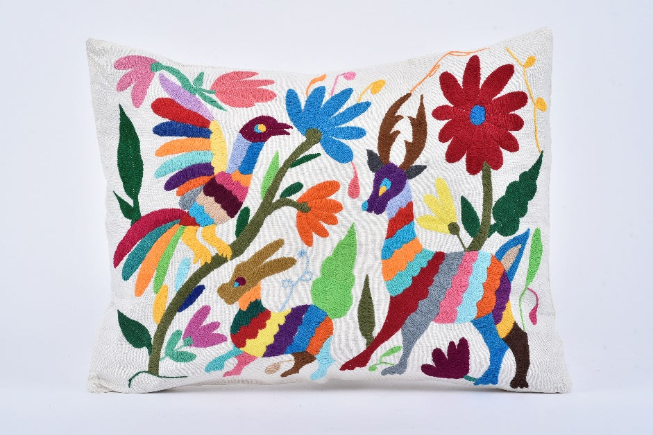 Embroidered cushion cover Tenango MODEL# 040902
