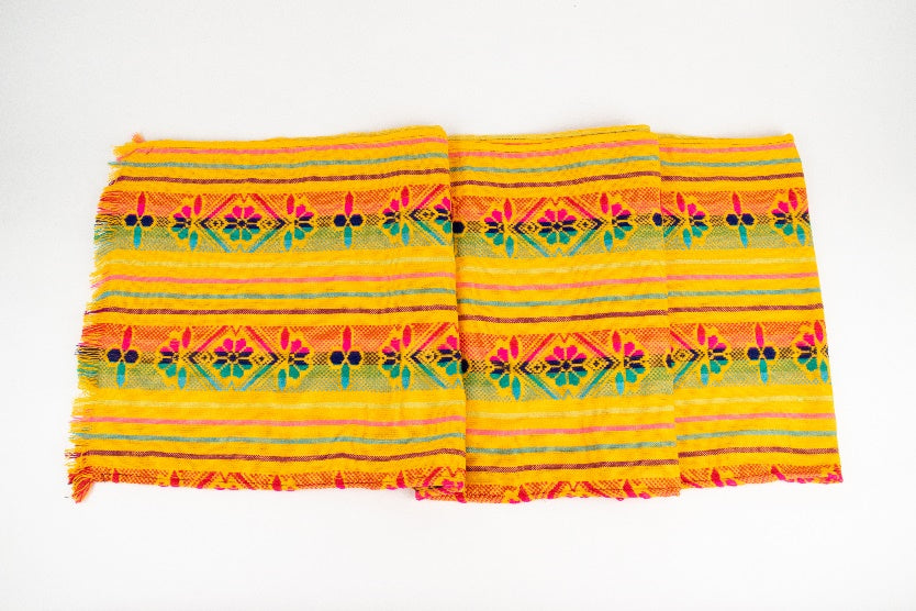 Thin table runner Oaxaca yellow MODEL# 040206