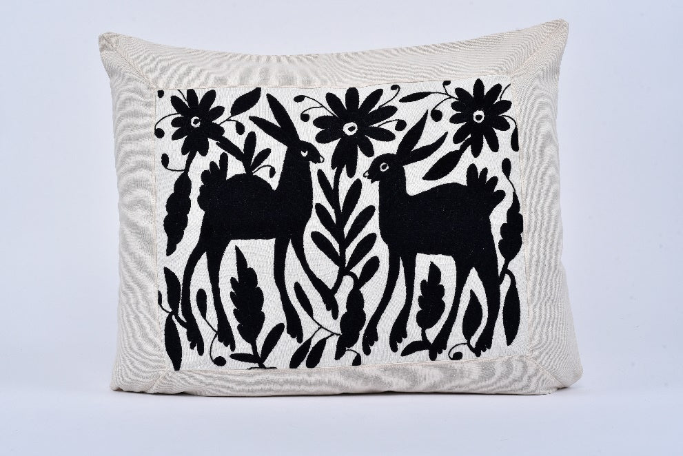 Embroidered cushion cover Tenango MODEL# 040909
