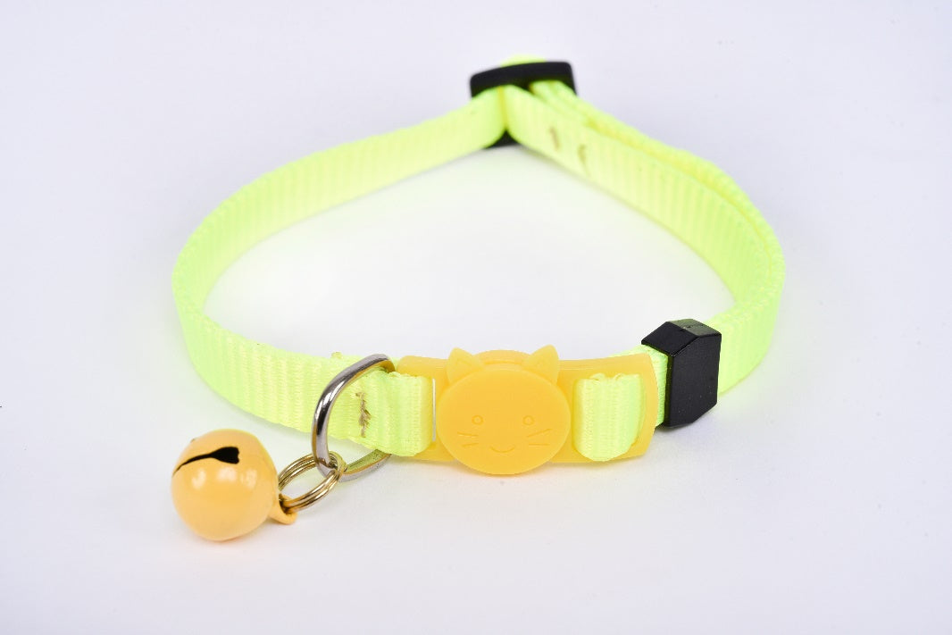 Cat collar with bell fluorescent green yellow MODEL# 030812