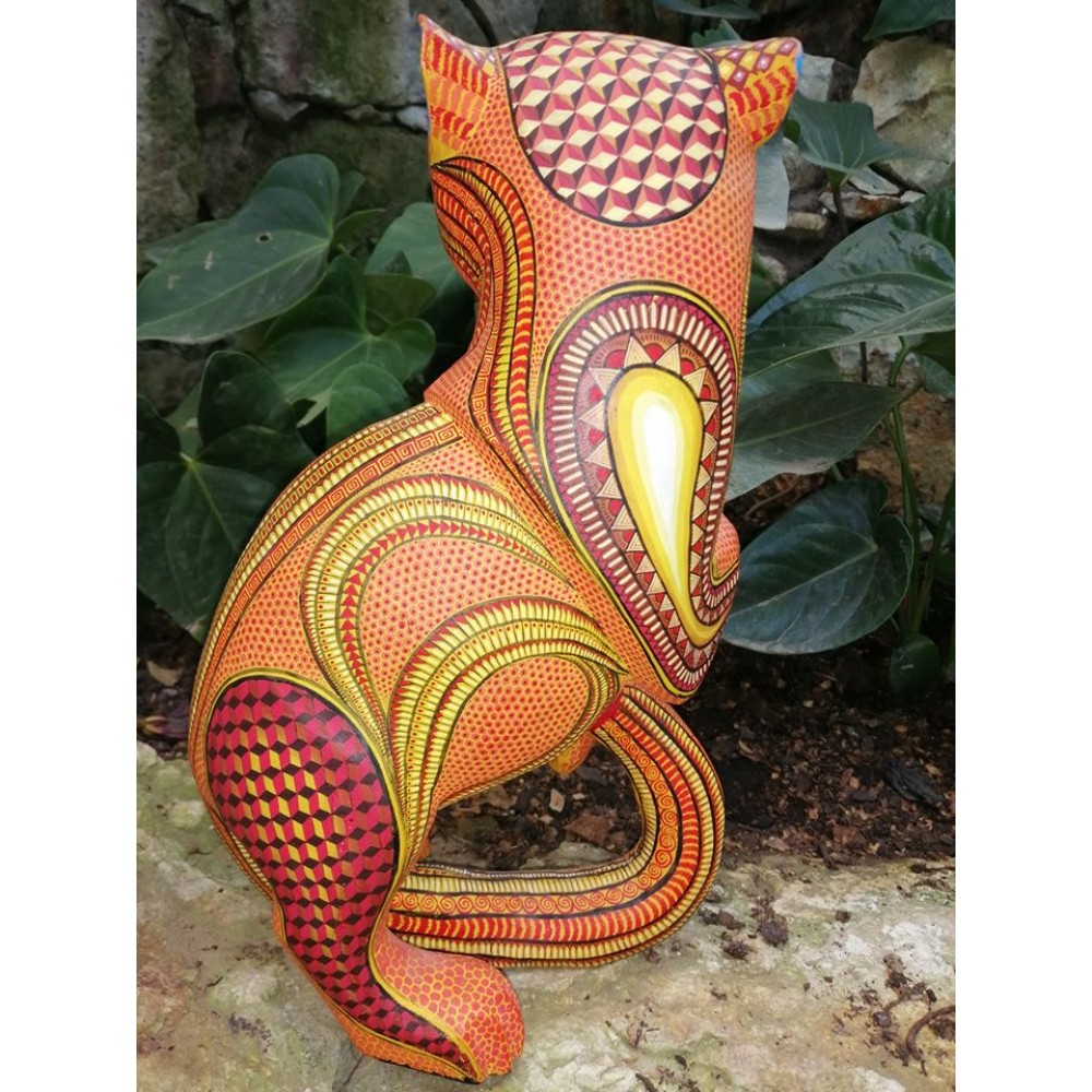 Alebrije statue