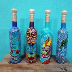 Hand painted bottles La Chapu