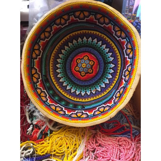 Huichol Puwa crafts