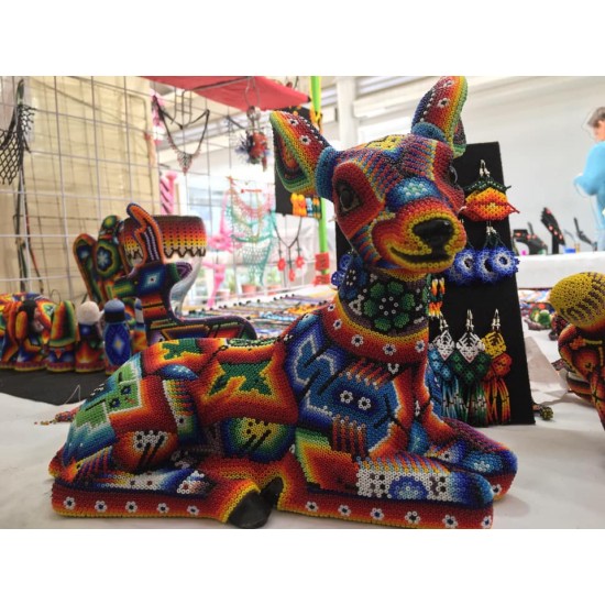 Huichol Puwa crafts