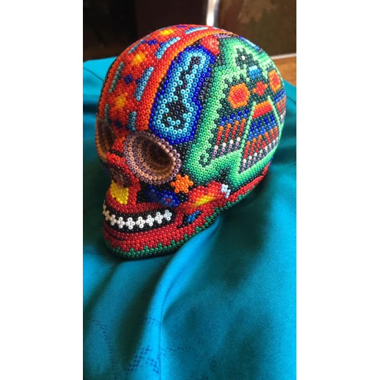 Huichol Puwa crafts