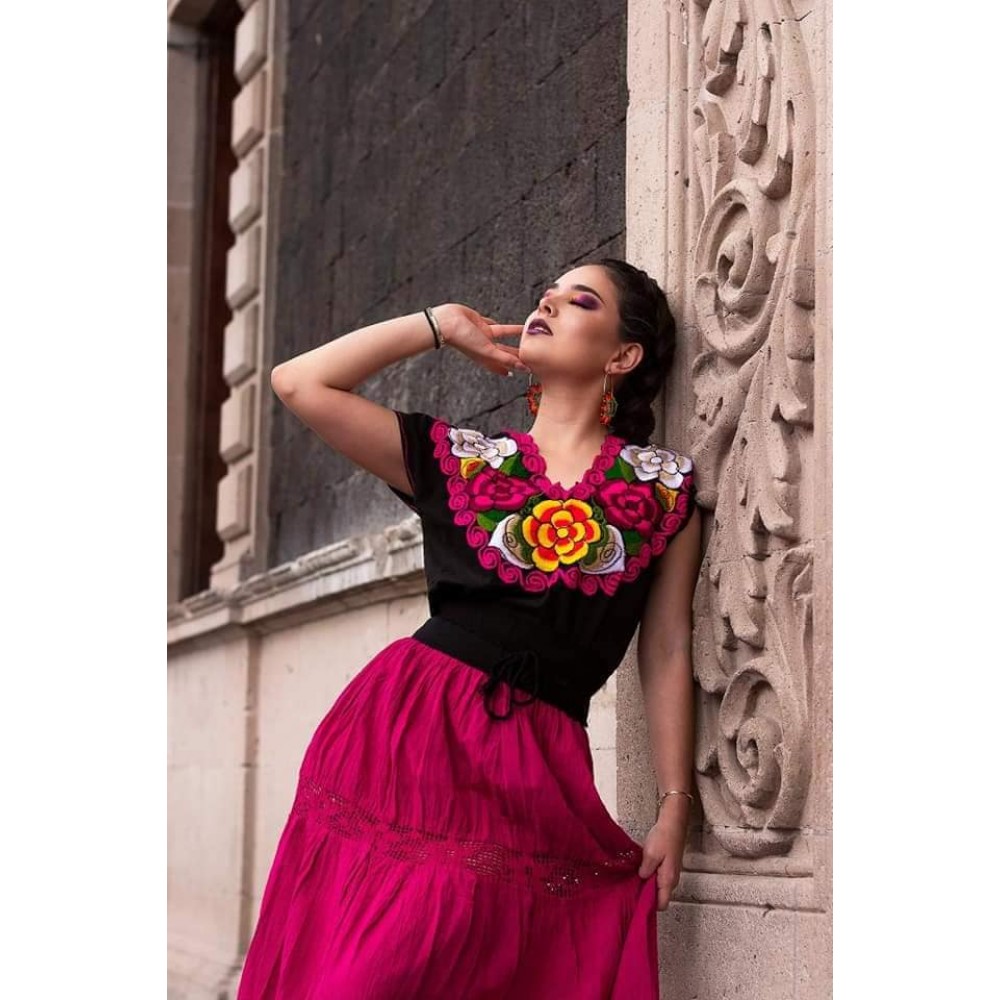 Embroidered zinacantan style blouse 