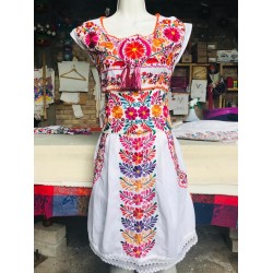 Traditional mexican dresses 3/4