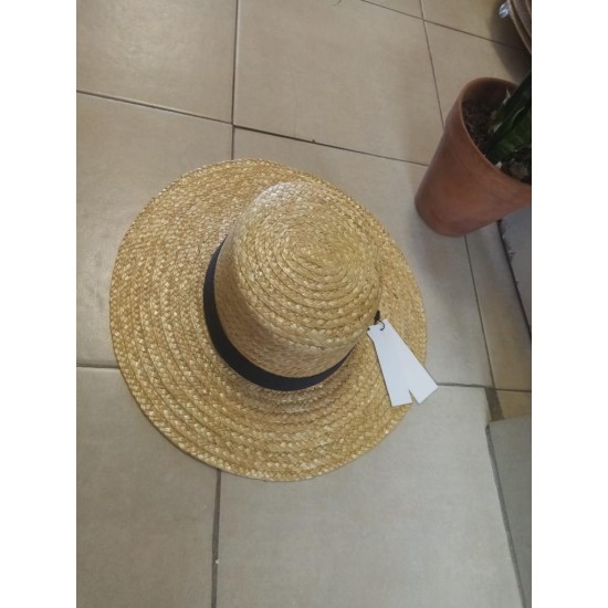 Hats made in palm Hats made in palm