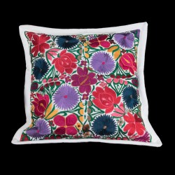 Cushion cover flowery white