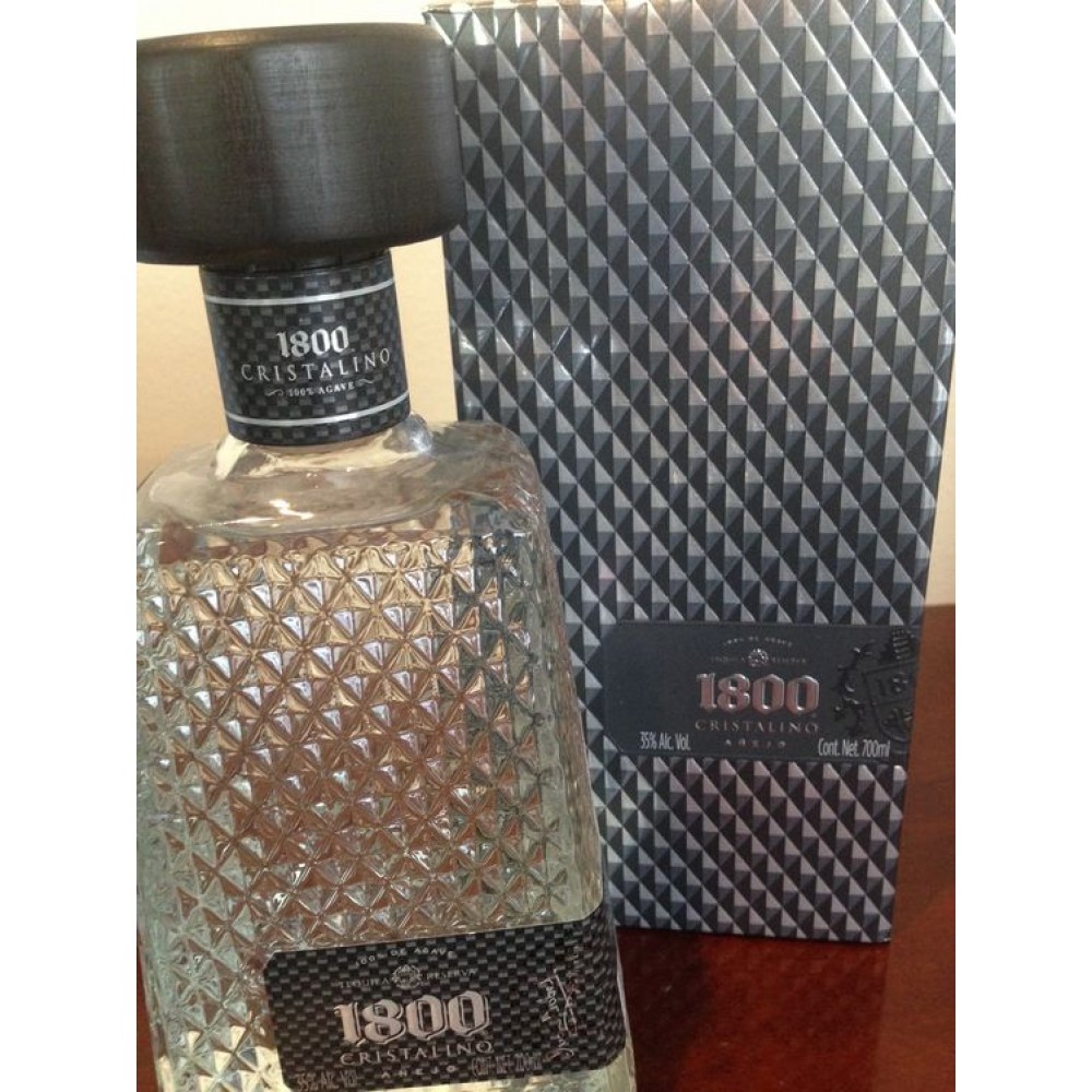 Tequila Cuervo cristalino 1800 